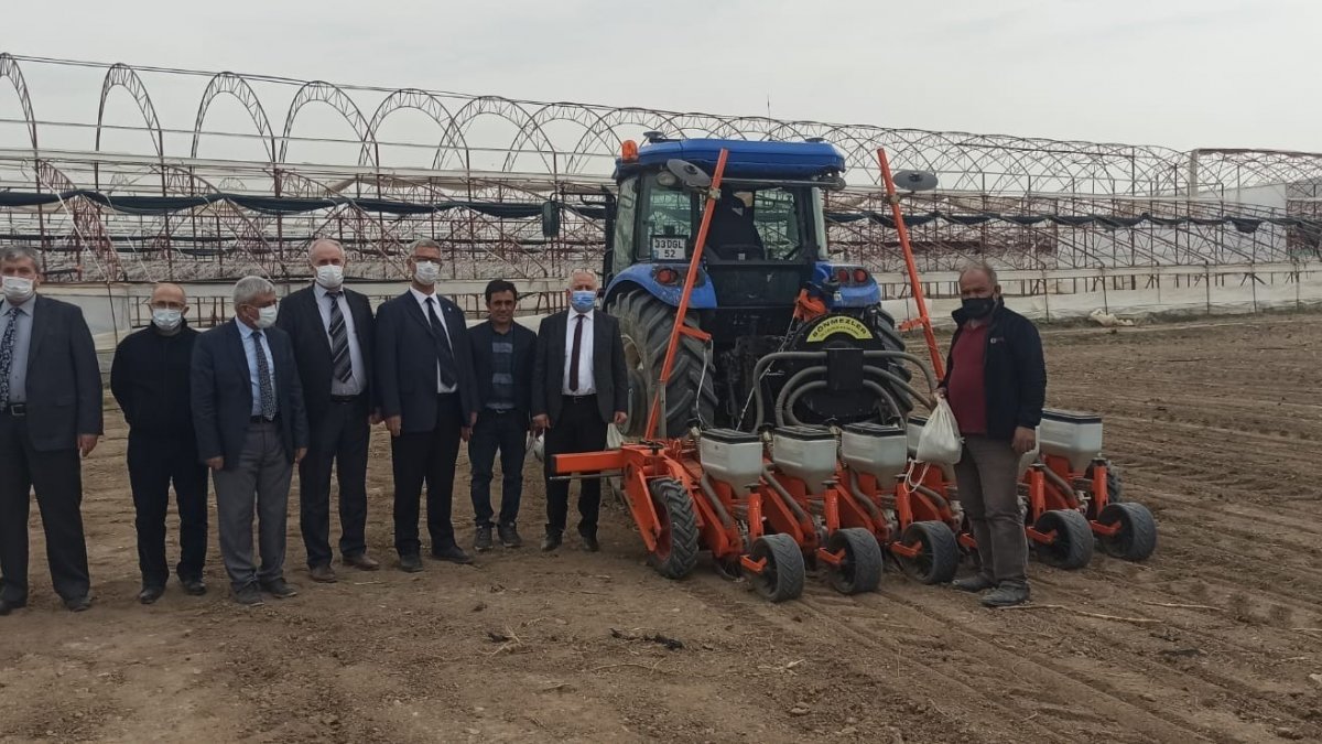 Van'da akıllı traktör dönemi