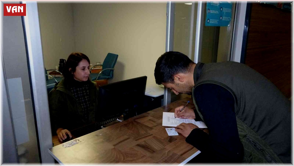 Van'da bebeklerin nüfus kaydı hastanede yapılıyor