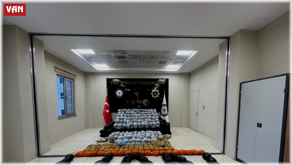 Van'da bir haftada 1 tondan fazla uyuşturucu ele geçirildi