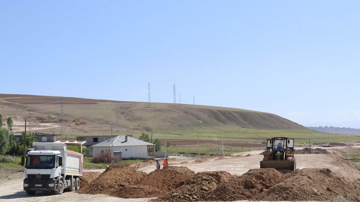 Van'da çevreyolu çalışmaları aralıksız devam ediyor