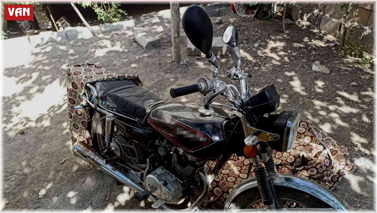 Van'da değişik suçlardan 10 kişi tutuklandı