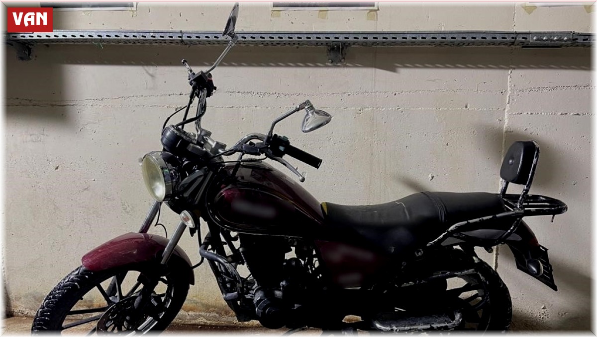 Van'da değişik suçlardan 14 kişi tutuklandı