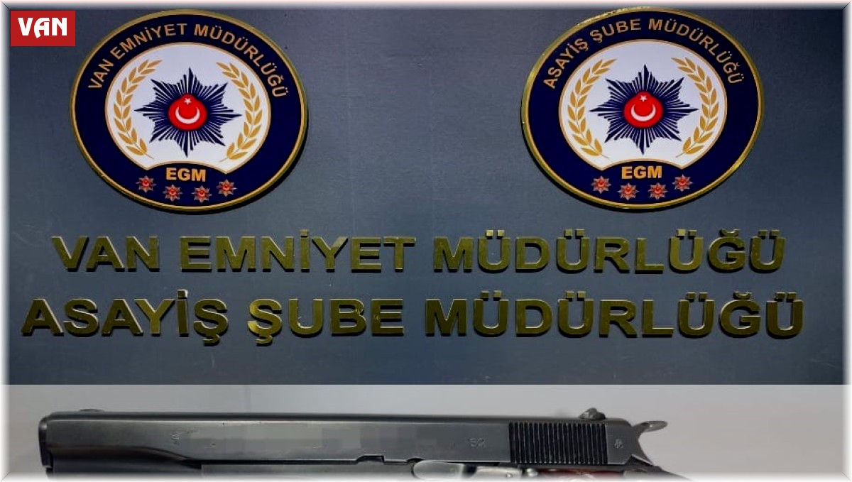 Van'da değişik suçlardan 15 kişi tutuklandı