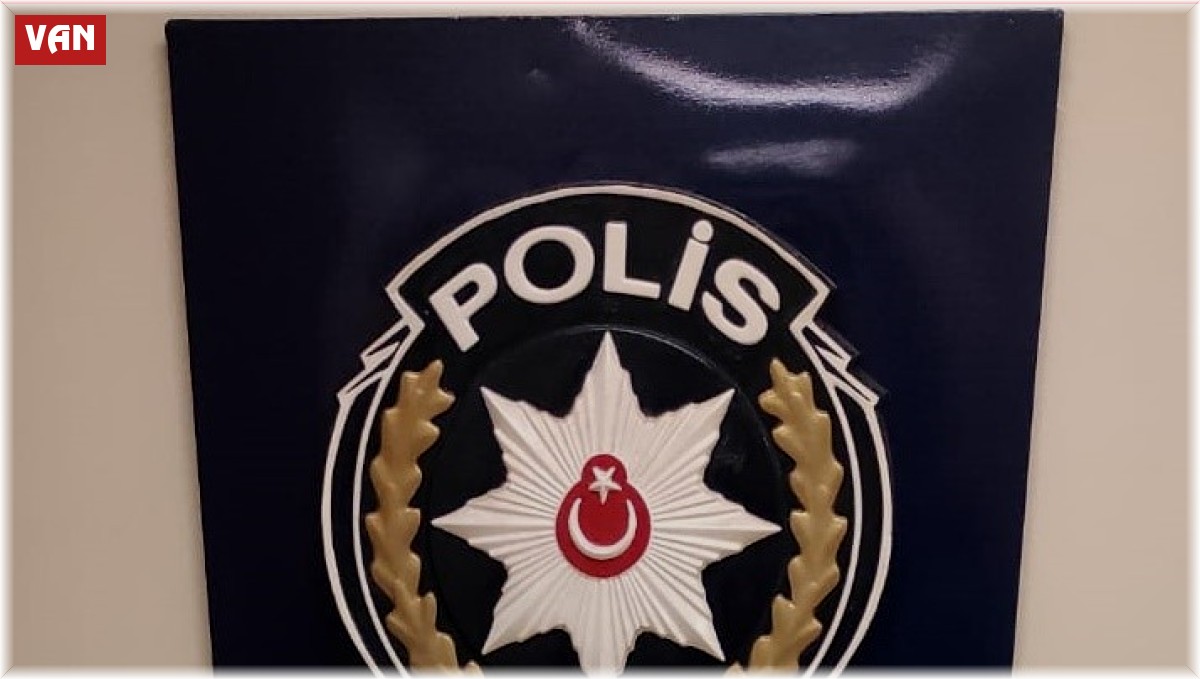 Van'da değişik suçlardan 20 kişi tutuklandı