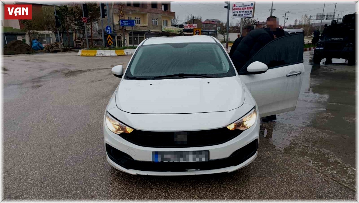 Van'da değişik suçlardan 22 kişi tutuklandı