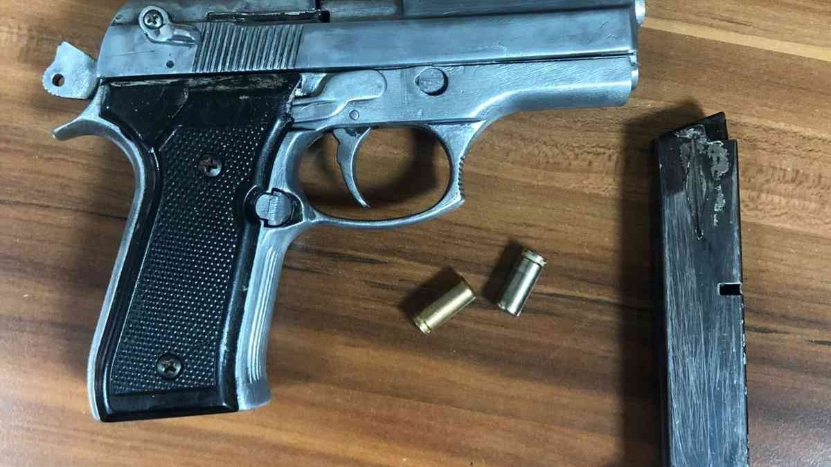 Van'da değişik suçlardan 5 kişi tutuklandı