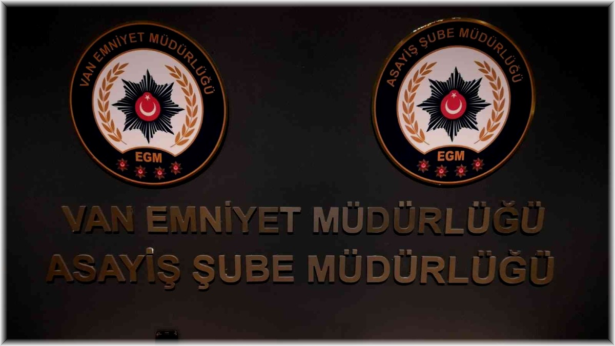 Van'da değişik suçlardan aranan 19 kişi tutuklandı