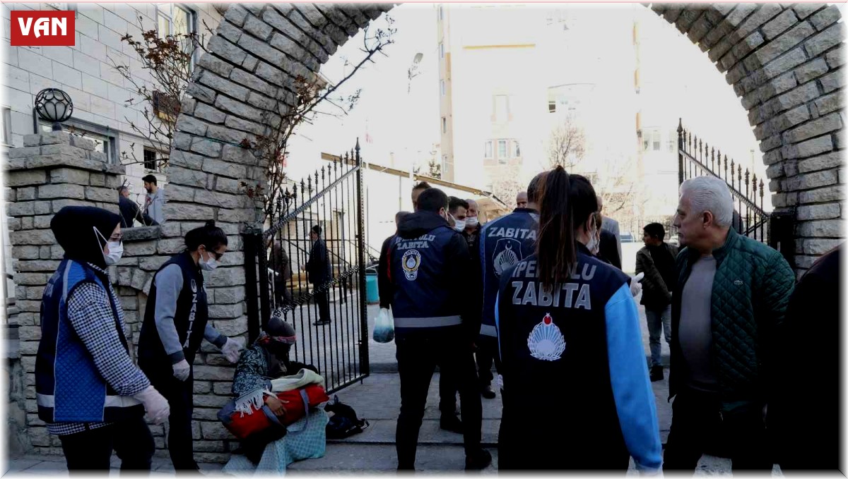 Van'da dilenci uygulaması