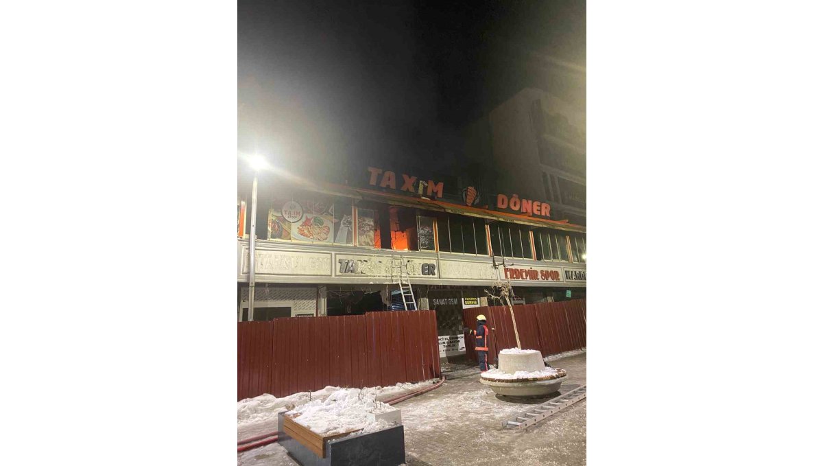 Van'da dönerci dükkanında korkutan yangın