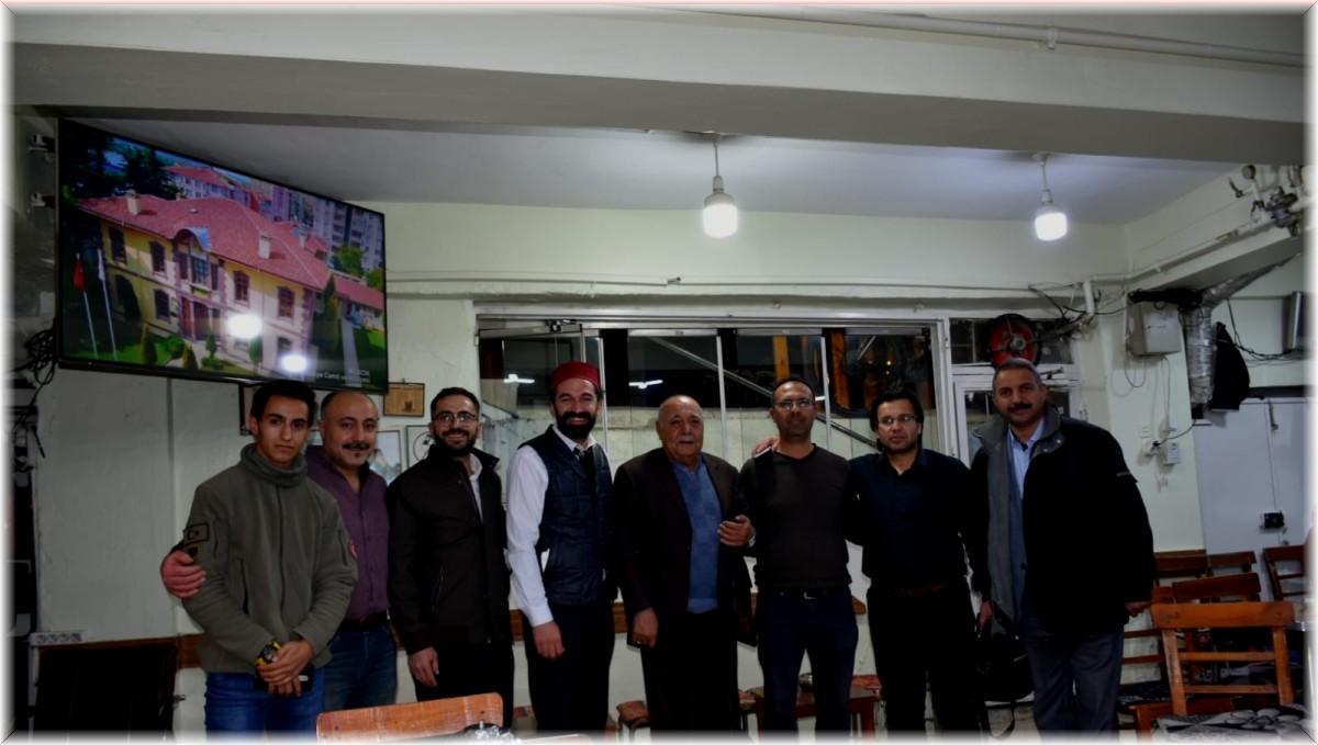 Van'da 'Gelenekten Geleceğe Hikaye, Türkü ve Şiir Geceleri' etkinliği