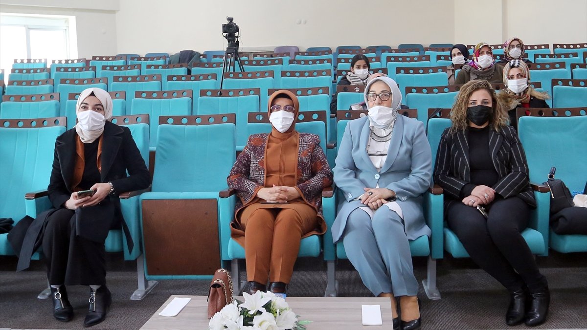 Van'da girişimci olmak isteyen kadınlara eğitim semineri