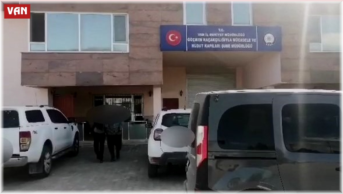 Van'da göçmen kaçakçılığı operasyonu: 3 tutuklama