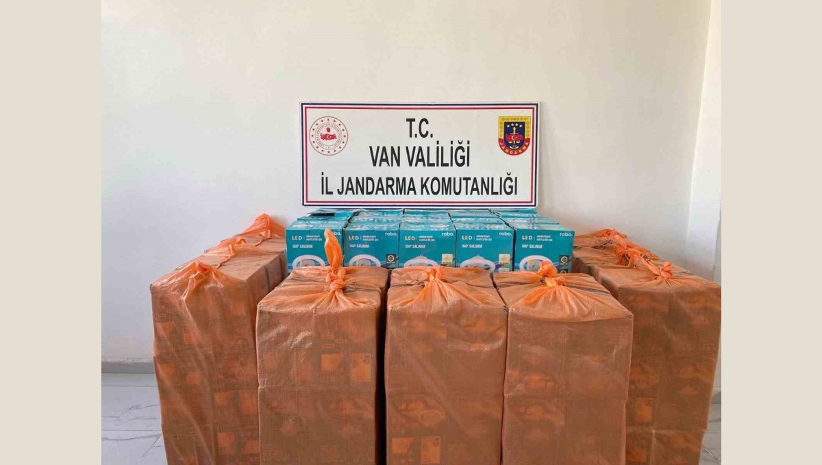 Van'da gümrük kaçağı malzeme ele geçirildi