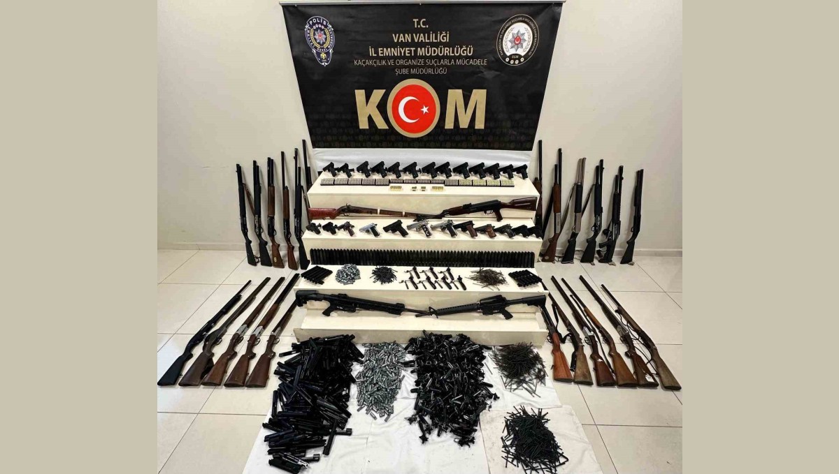 Van'da gümrük kaçakçılığı operasyonu