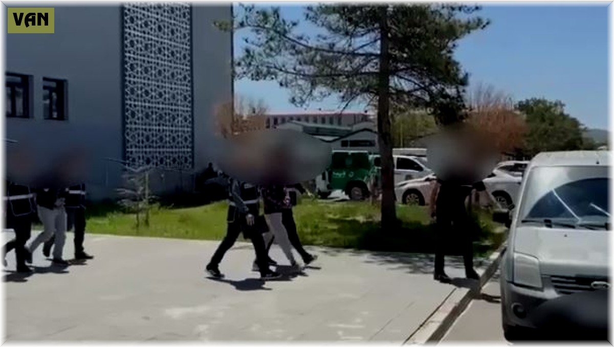 Van'da hapis cezaları bulunan 2 kişi yakalandı