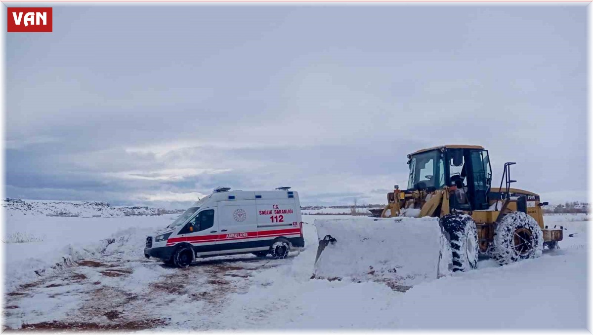 Van'da hasta kurtarma operasyonu