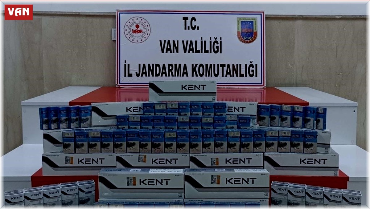 Van'da kaçak sigara, cep telefonu ve akaryakıt ele geçirildi