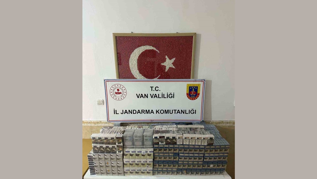 Van'da kaçak sigara ve tüfek ele geçirildi