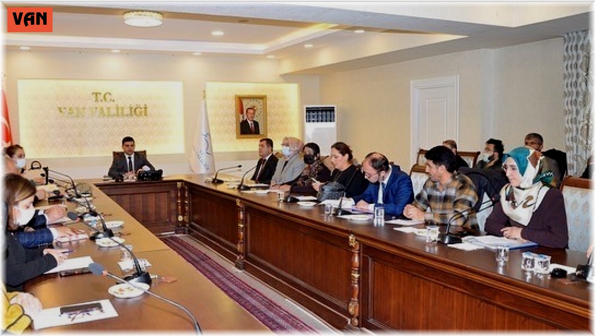 Van'da "Kadına Yönelik Şiddetle Mücadele" toplantısı