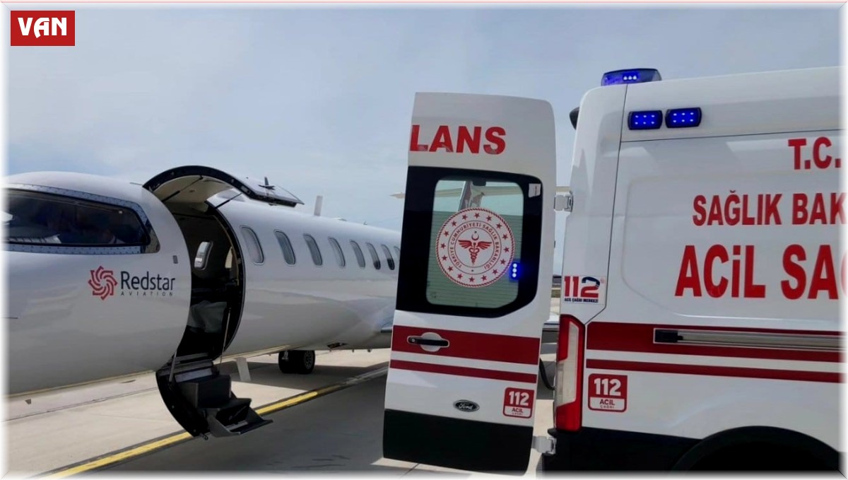 Van'da kalp hastası bebek için ambulans uçak havalandı