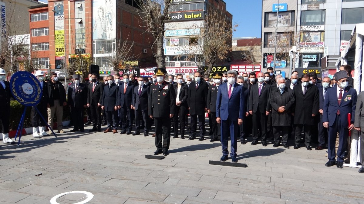 Van'da 'Kurtuluş Günü' coşkusu