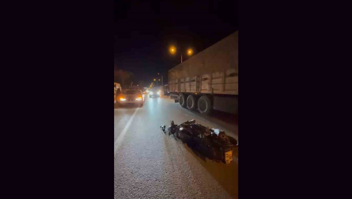 Van'da motosiklet ile otomobil çarpıştı: 1 yaralı