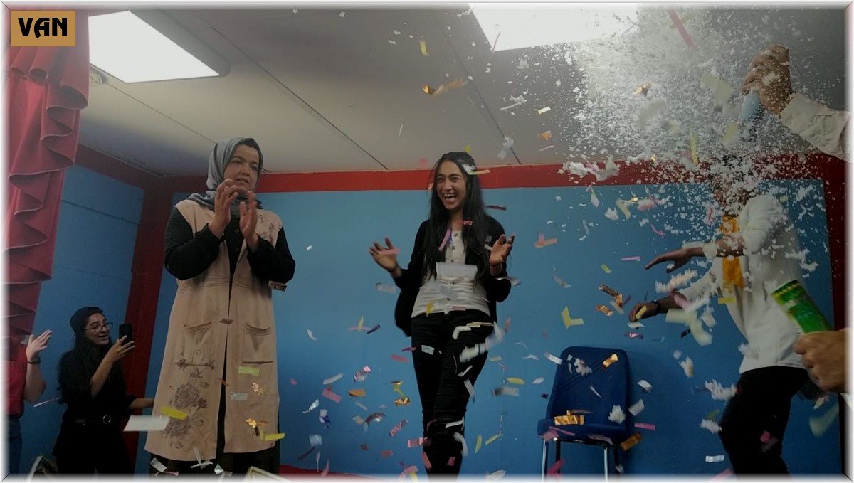 Van'da 'O Ses Canik' yarışması