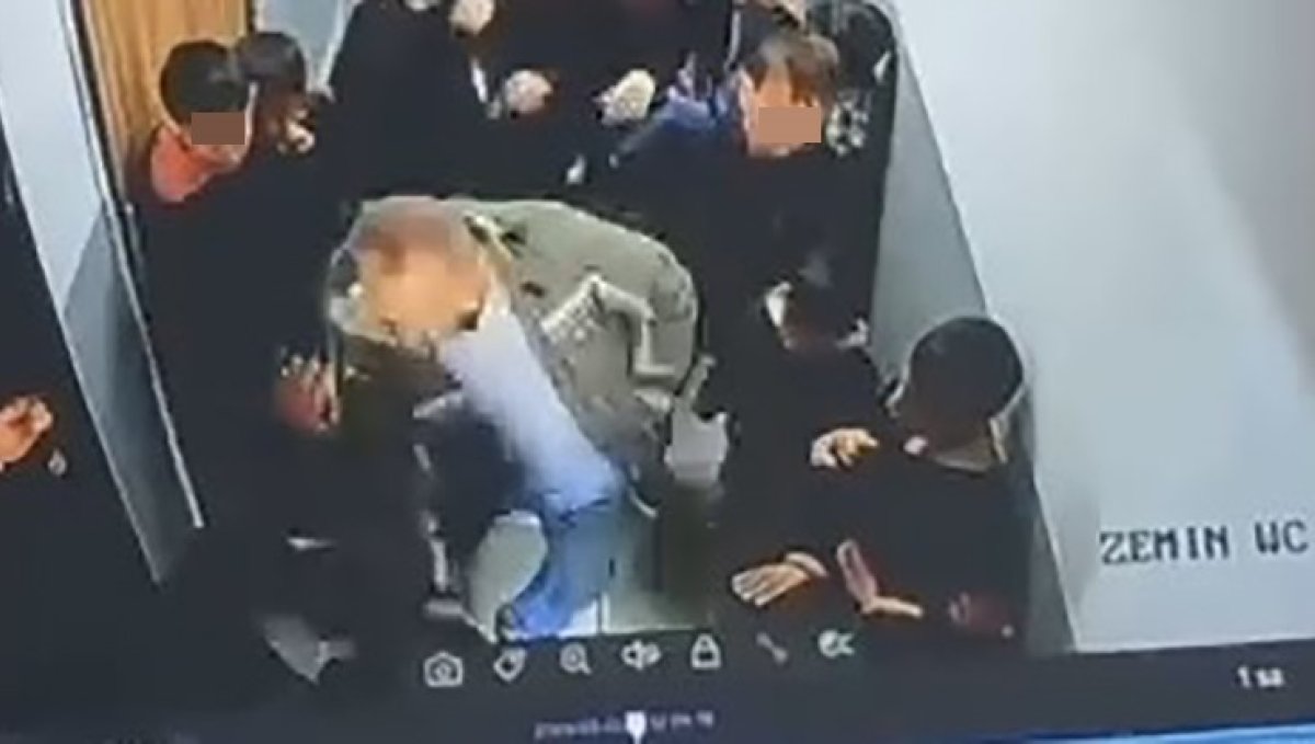 Van'da okulda dehşet: Çocuğuna kartopu atan öğrenciyi koridorda darp etti