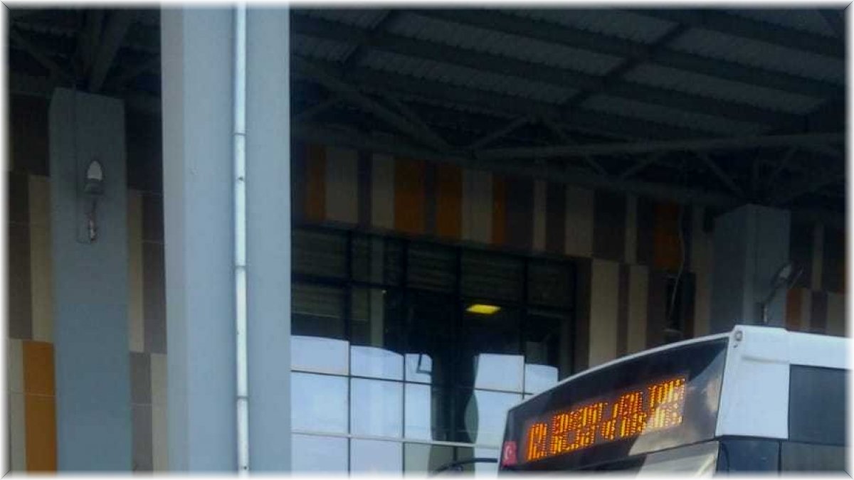 Van'da otobüs şoförü hayat kurtardı