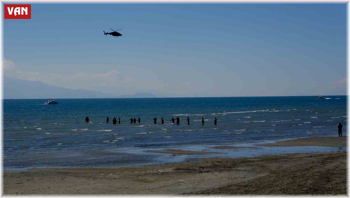 Van'da Rojin dört bir koldan aranıyor