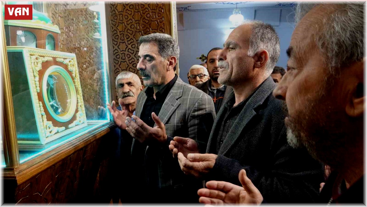 Van'da Sakal-ı Şerif'e yoğun ilgi