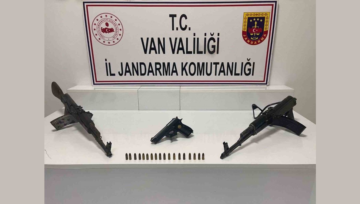 Van'da silah kaçakçılarına operasyon