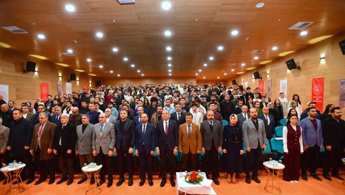 Van'da "Sosyal Psikoloji Kampı" başladı