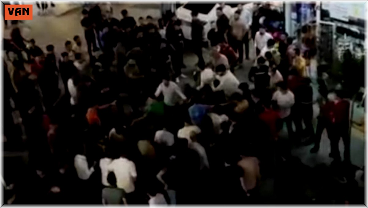 Van'da taciz iddiasına meydan dayağı