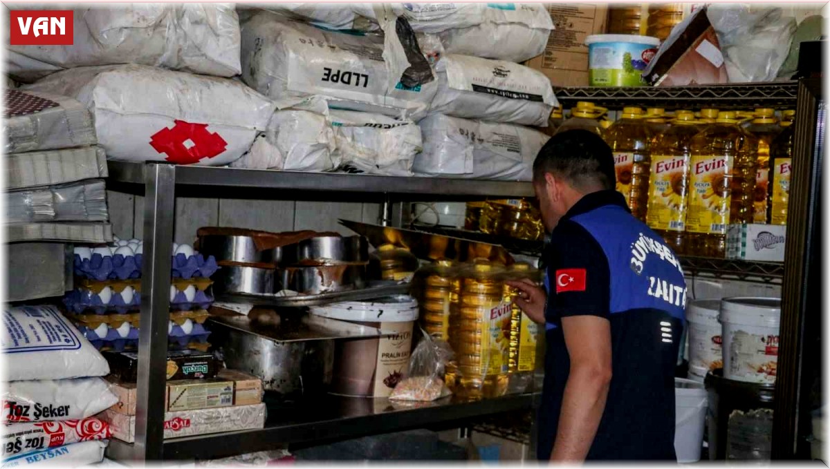 Van'da tatlı ve lokum imalathaneleri denetlendi