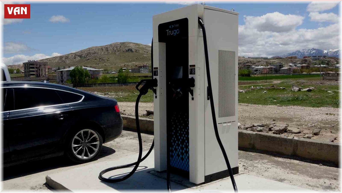 Van'da TOGG heyecanı: Şarj istasyonları kuruldu