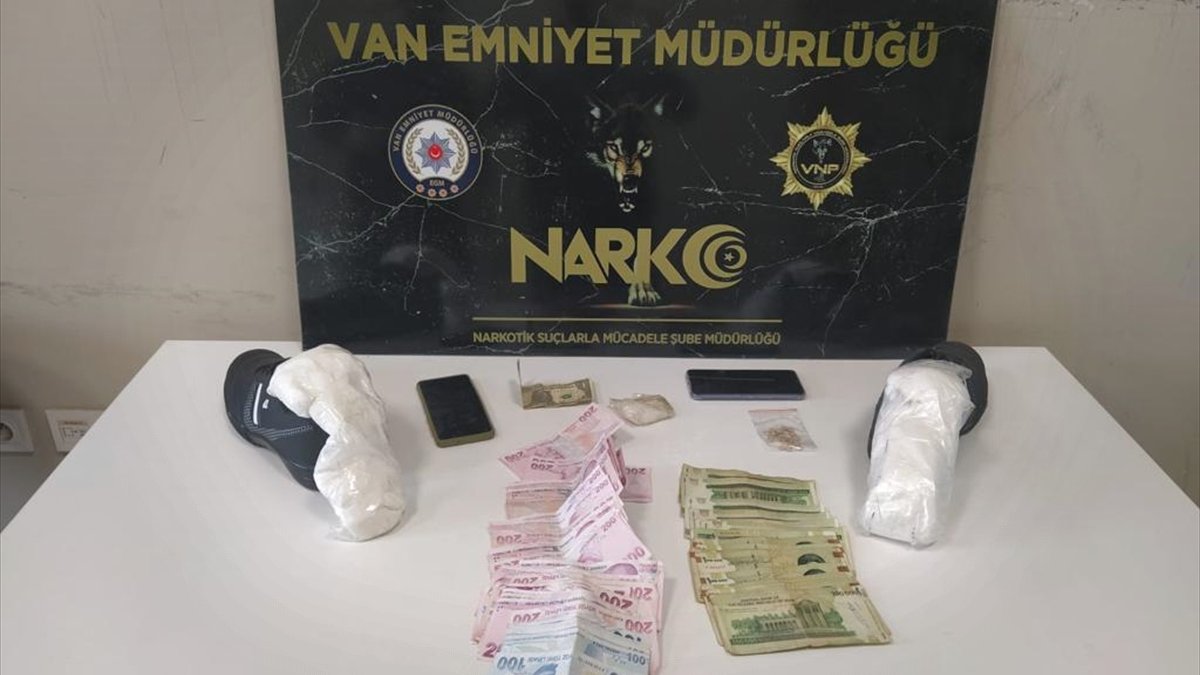 Van'da "torbacı" operasyonlarında 3 şüpheli gözaltına alındı