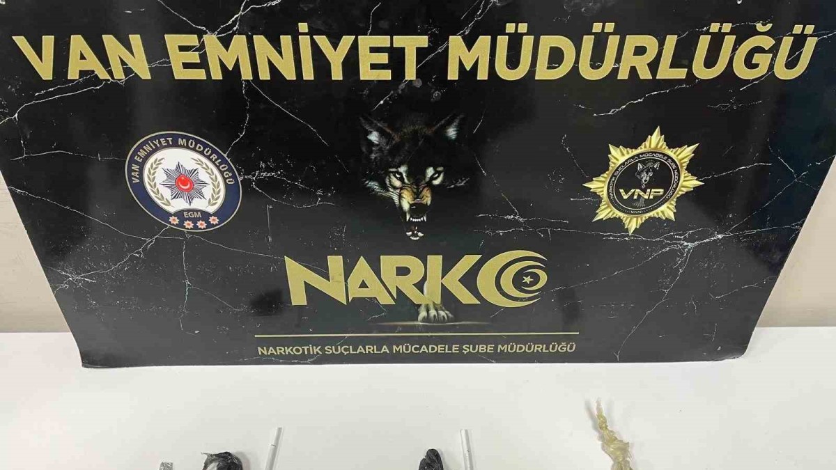 Van'da 'torbacı' operasyonu