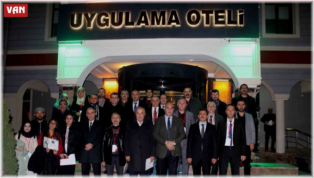 Van'da 'Türkiye Yüzyılı Din Öğretimi' çalıştayı