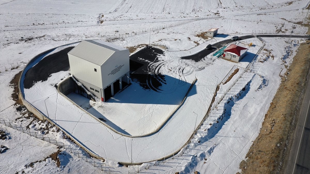 Van'da üç ilçenin çöp sorunu çözüme kavuşturuldu