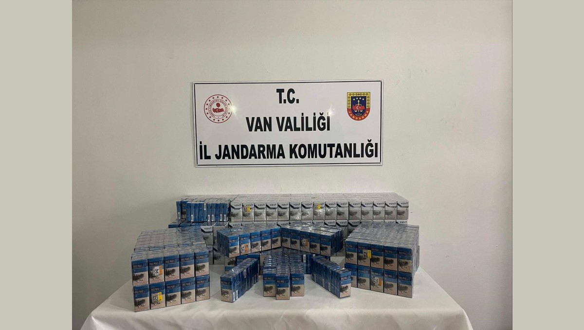 Van'da uyuşturucu madde ve kaçak sigara ele geçirildi