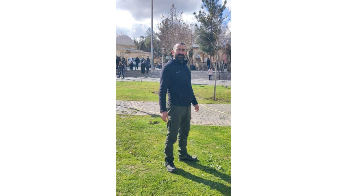 Van'da vinç devrildi, operatör hayatını kaybetti