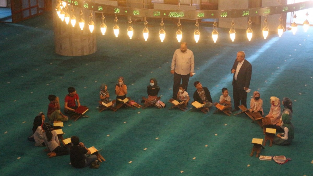 Van'da yaz Kur'an kursları başladı