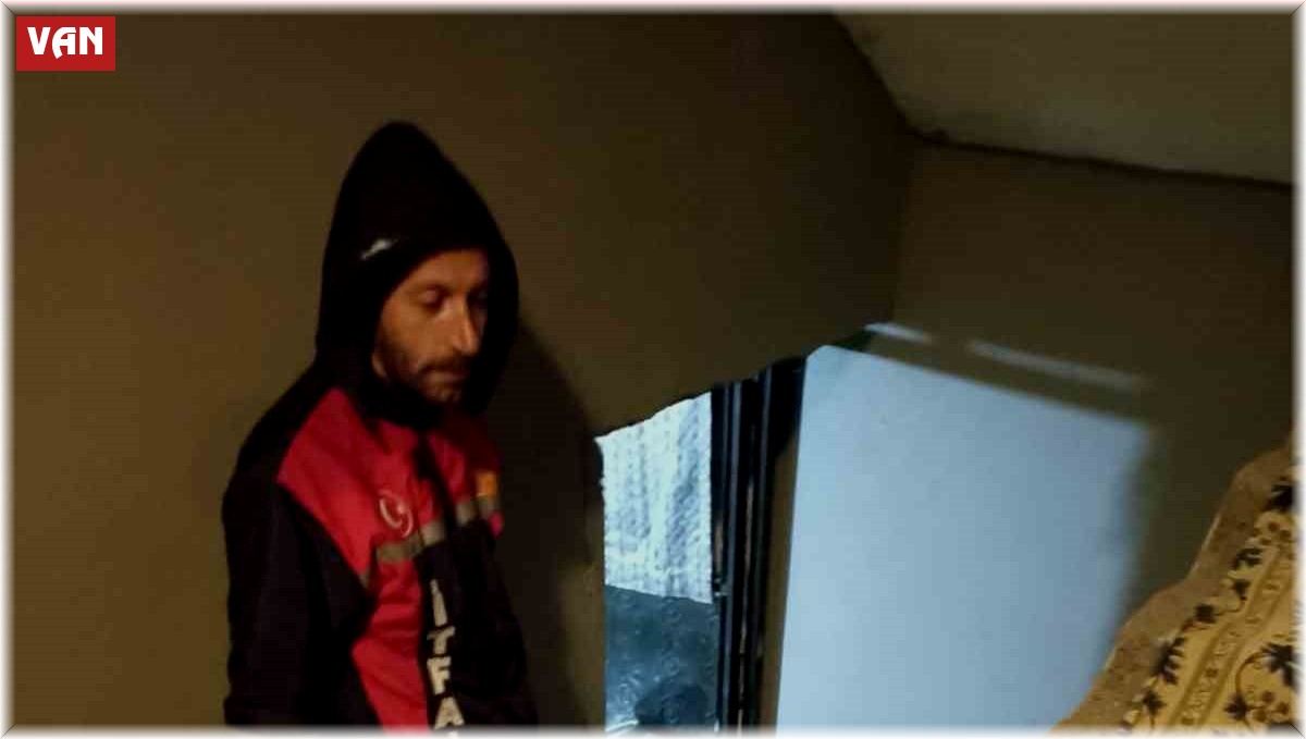 Van'da yoğun sağanak yağış su taşkınlarına neden oldu