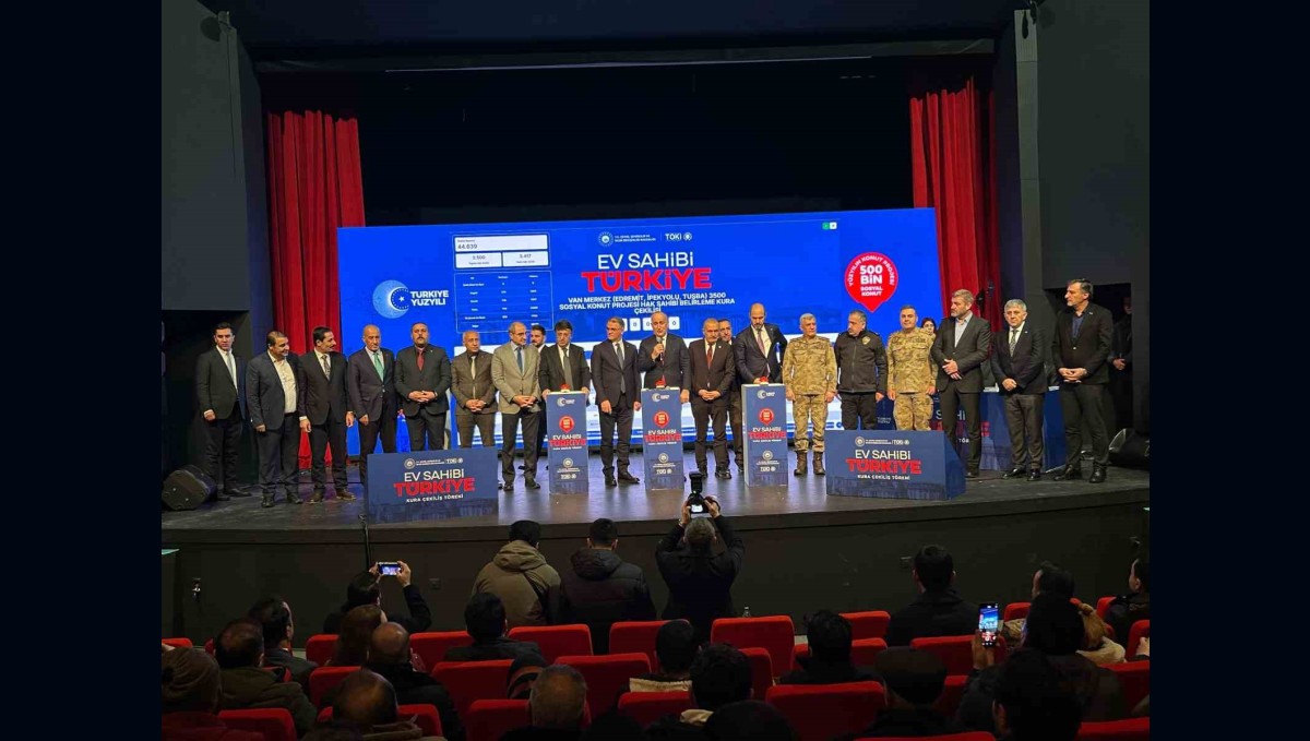 Van'da yüzyılın konut projesinin kura çekimleri yapıldı