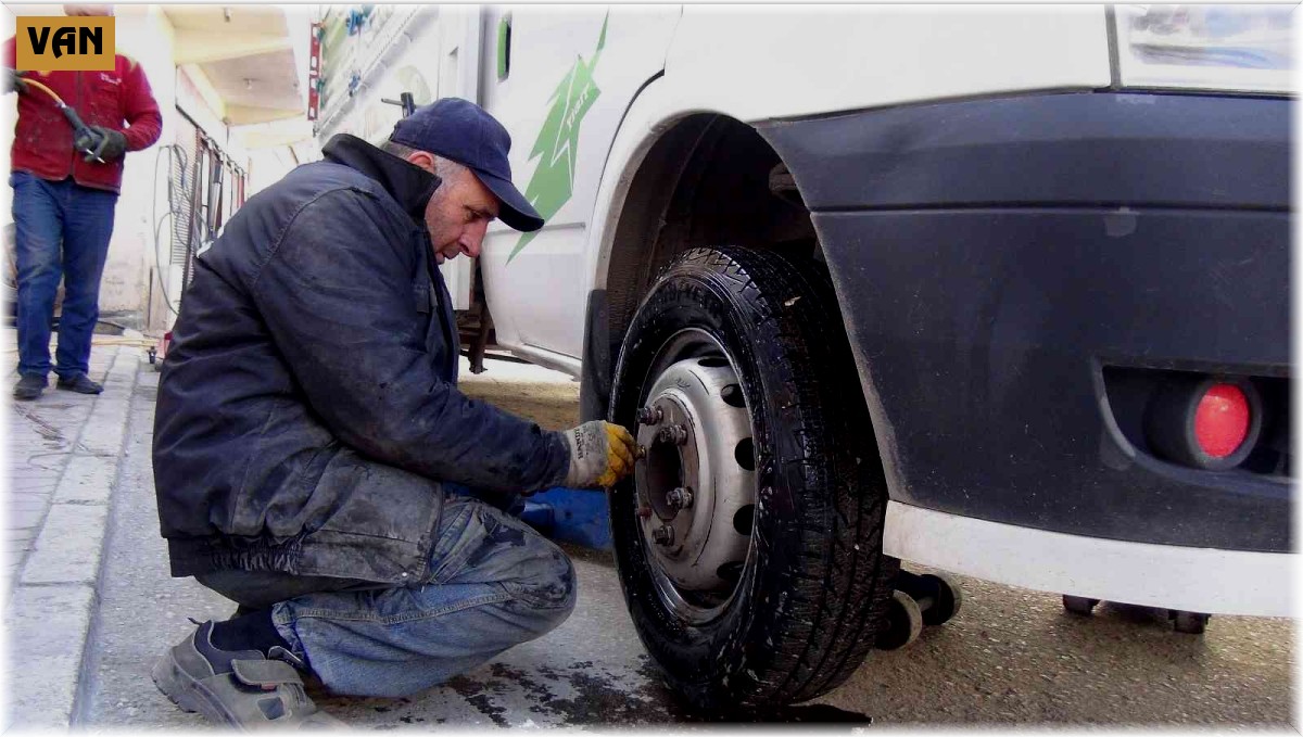 Van'da zorunlu kış lastiği uygulaması