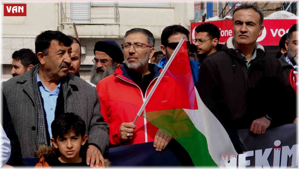 Van'daki hekimlerden 'sessiz protestolar' devam ediyor