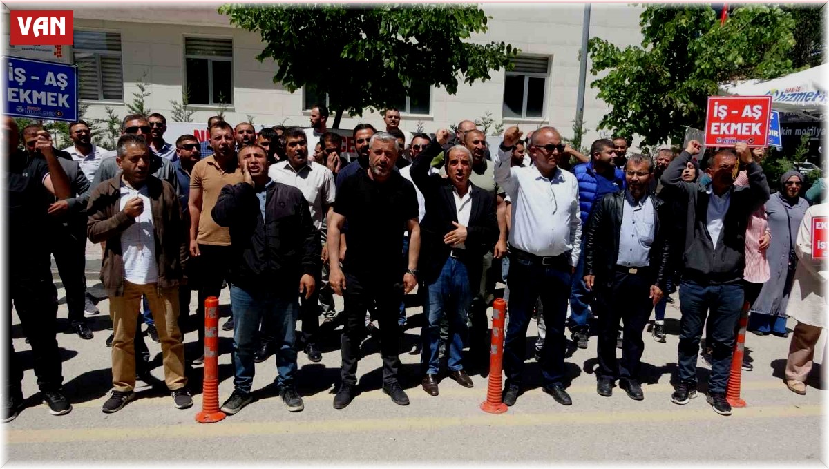 Van'daki işçilerin eylemi bir aydır devam ediyor