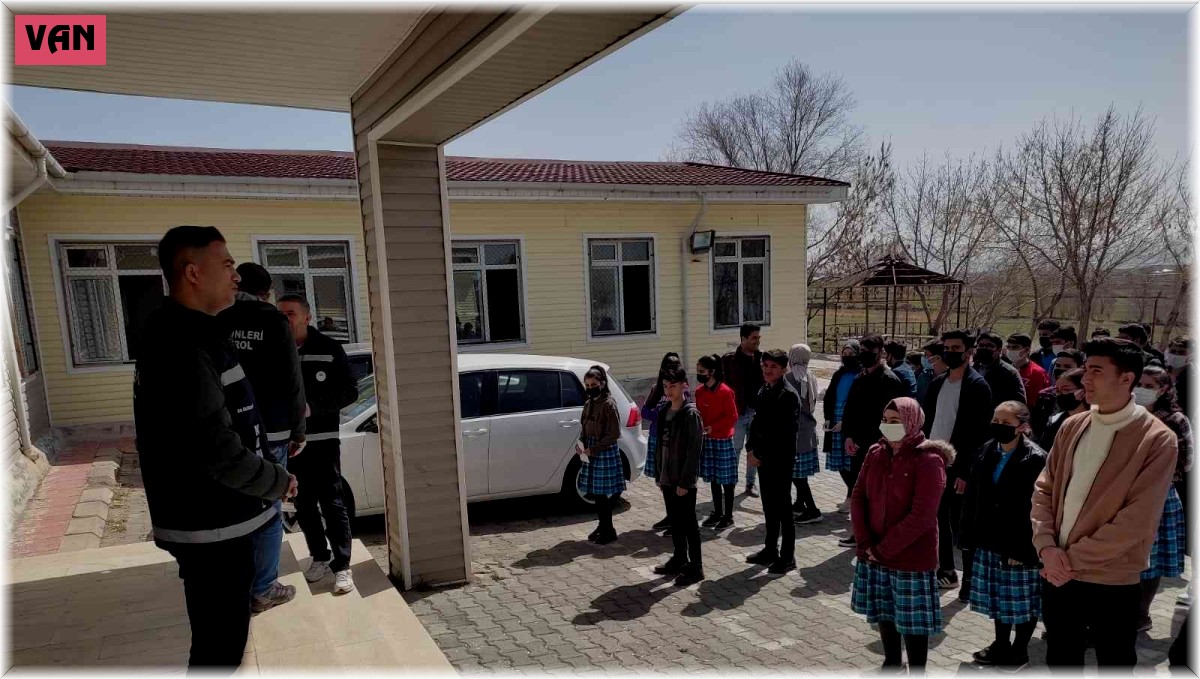 Van'daki okullarda 'inci kefali' eğitimi