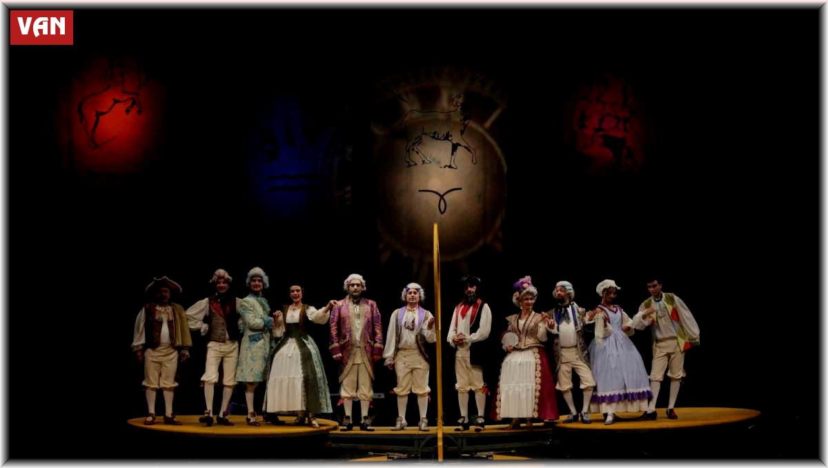 Van Devlet Tiyatrosu dünyaya açılıyor